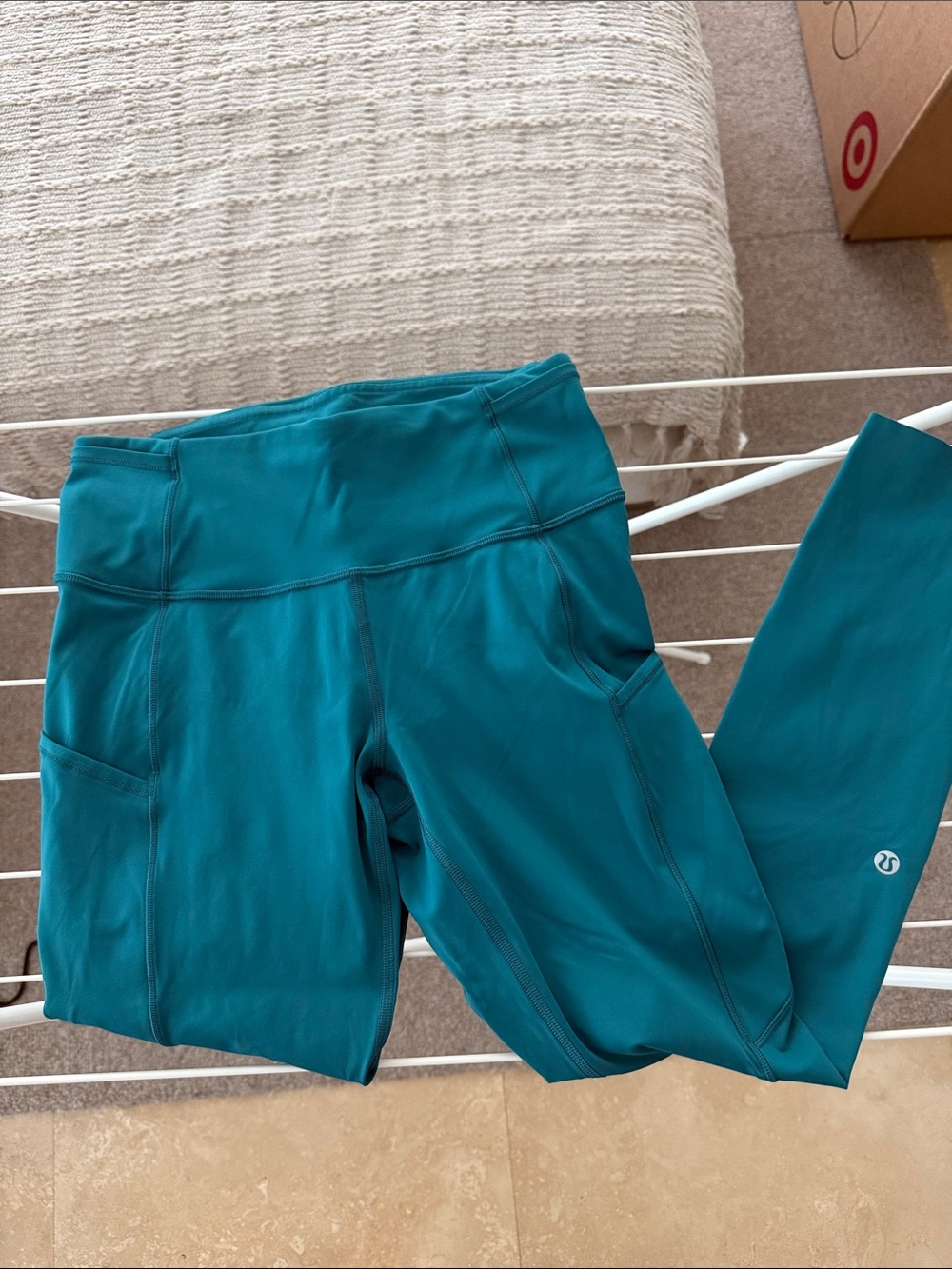 Gently used lululemon size 6 fast and free 25 inch leggings